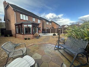 Photo 27- click for photo gallery